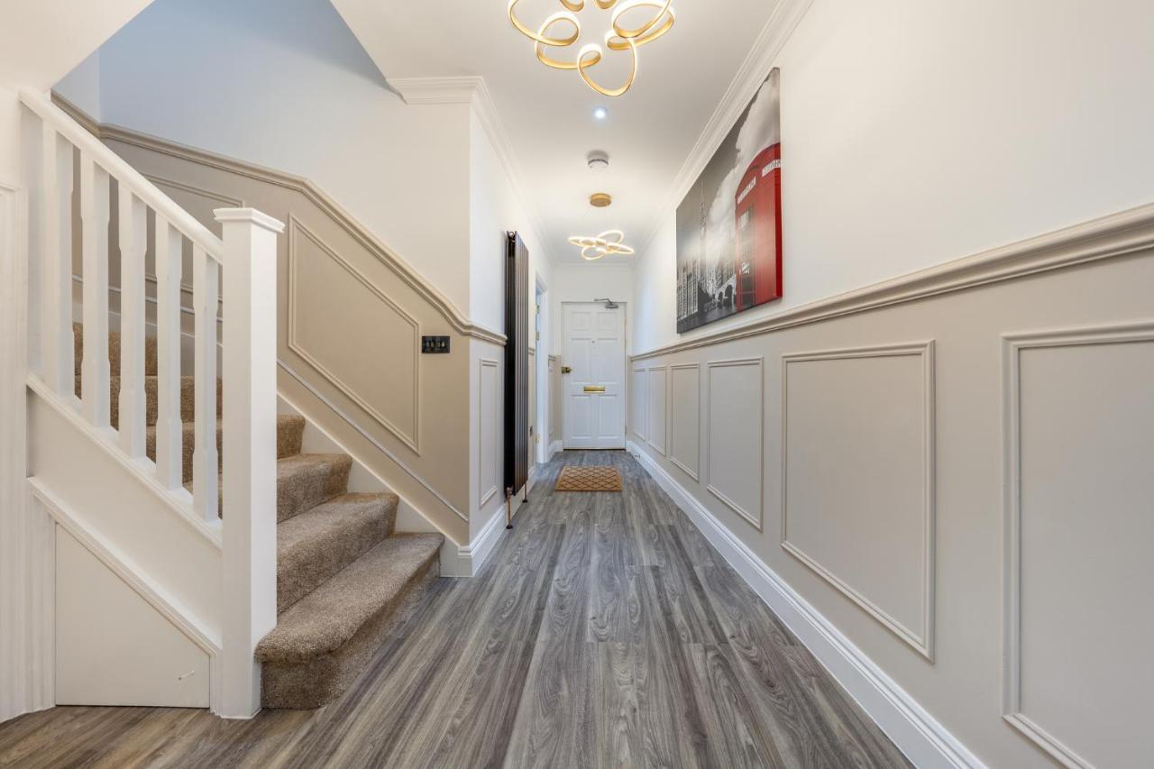 Вілла Brand New London Luxury House - Sleeps 8 Екстер'єр фото