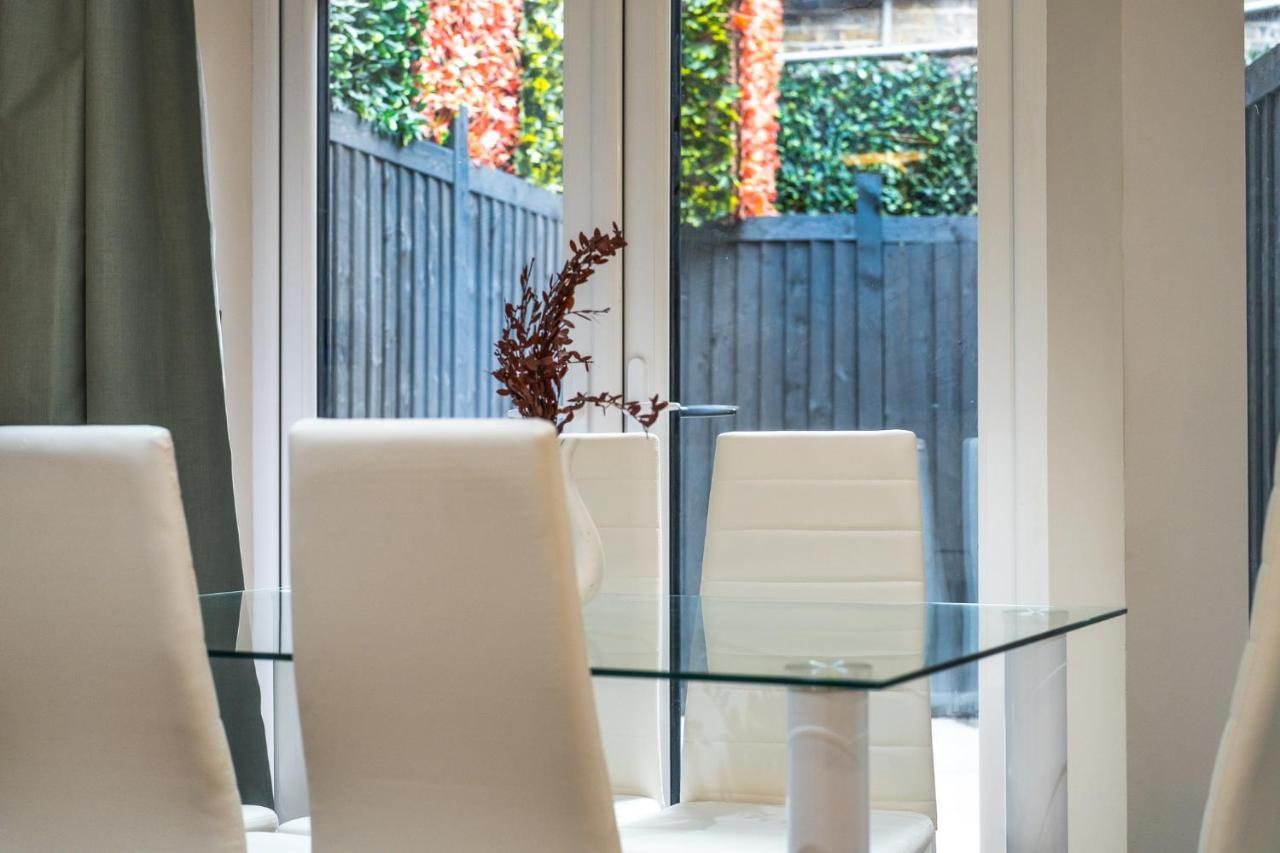 Вілла Brand New London Luxury House - Sleeps 8 Екстер'єр фото